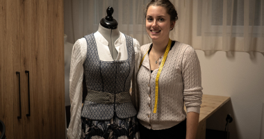 Neue Meisterschneiderei eröffnet